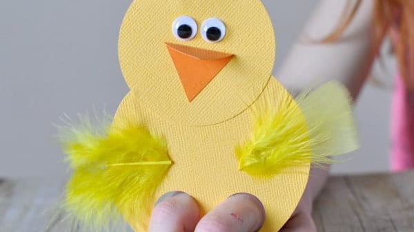 5 Easter Crafts Your Toddlers Will Love - Liz and Roo