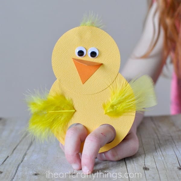 5 Easter Crafts Your Toddlers Will Love - Liz and Roo