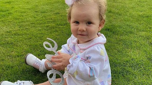 5 Tips for a Stress-Free 1st Birthday Party - Liz and Roo