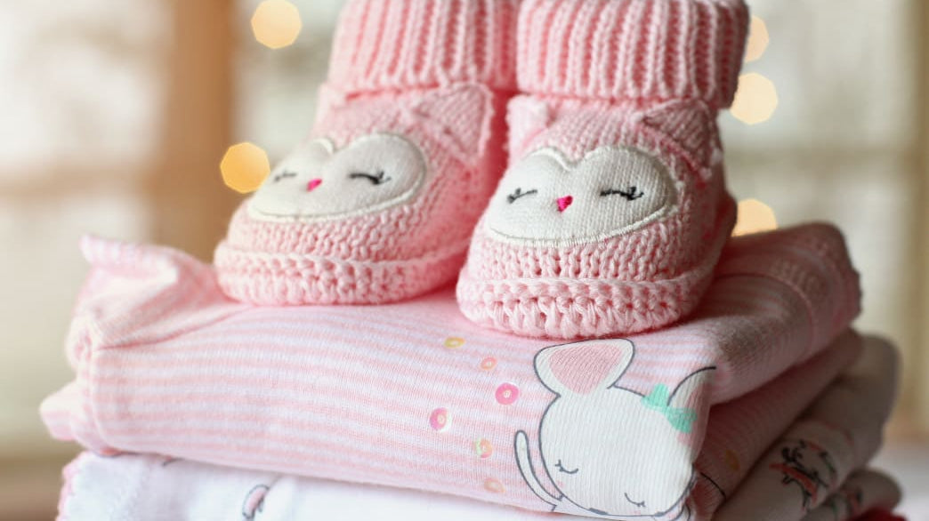 6 Tips for Buying Baby Clothes Online Effortlessly - Liz and Roo