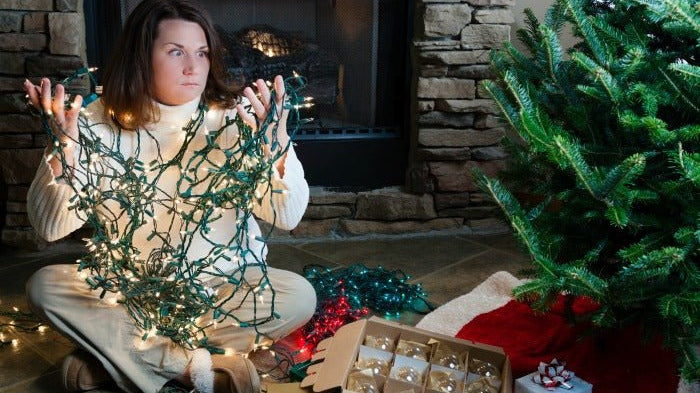 A Guide To Storing Christmas Decorations - Liz and Roo