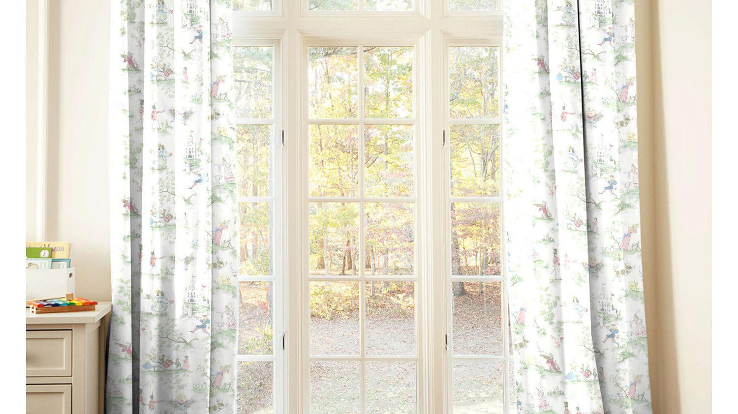 Custom Curtains for your Nursery - Liz and Roo