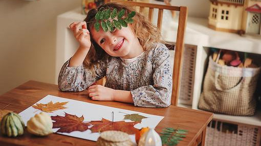 Fall Crafts For Kids - Liz and Roo