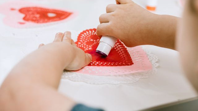 Valentines Day Crafts to Make With Your Children - Liz and Roo