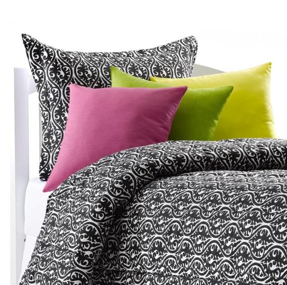 Transitioning from Crib to a Toddler Bed - Liz and Roo