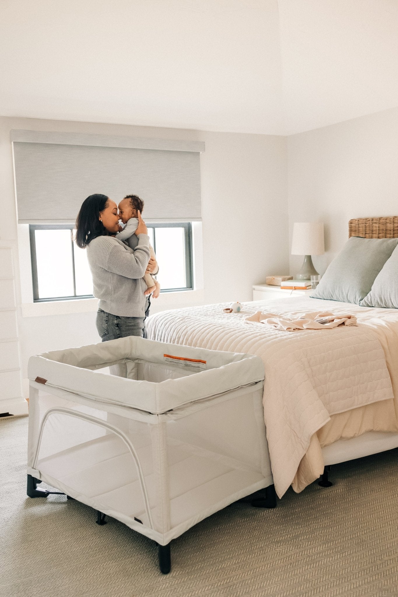 UPPAbaby - Remi Playard Portable Crib and Travel Bag - Liz and Roo